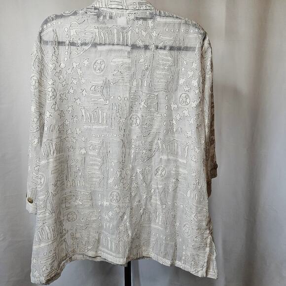 Women's White Patterned Blouse - Picture 3 of 5